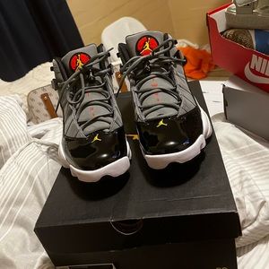 I have a pair of Jordan 6 Rings men's size 11 in like-new condition,